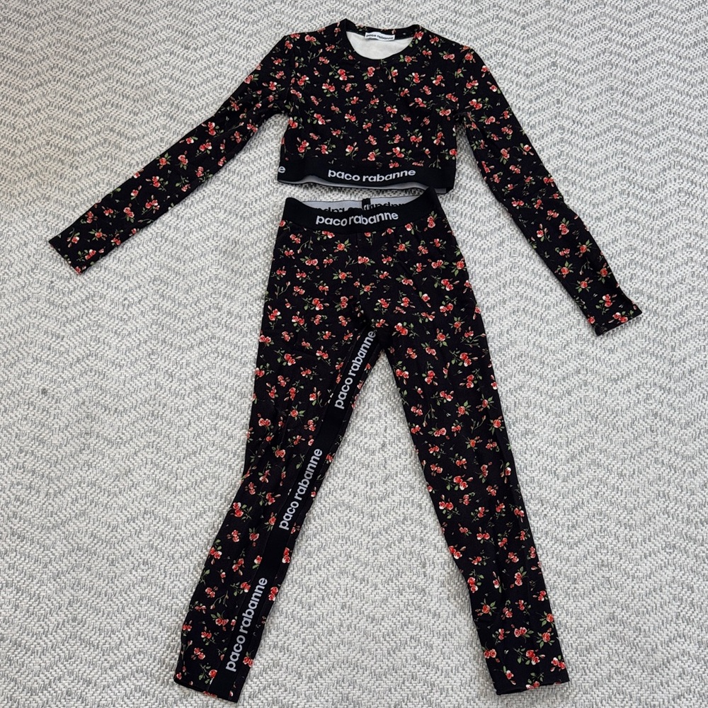 Women’s Paco Rabanne Rain of Roses Black Floral Print Set Crop Top & Leggings